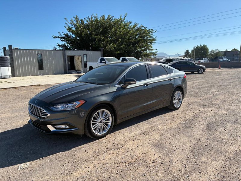 Carro Fusion 4 puertas
